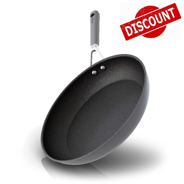 Ninja CW60030 NeverStick Comfort Grip 12" Fry Pan