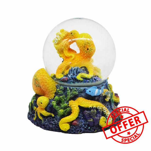3.75 inch Mother and Child Octopus Snow Globe