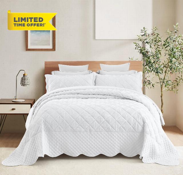 Blythease Oversized King Bedspread Pure White