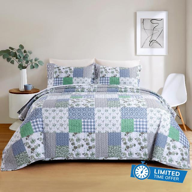 HOMBYS Oversized King Floral Plaid Bedspread Set