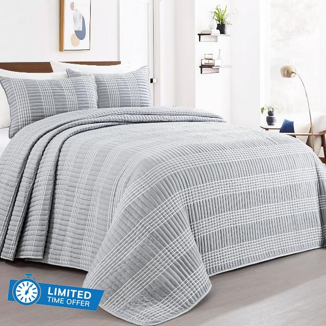 HOMBYS Oversized King Stripe Seersucker Quilt Set