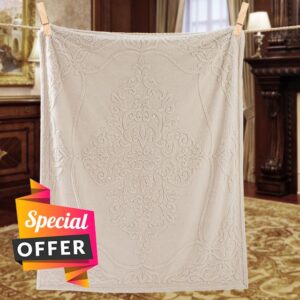 Am&eacute;lie Home Sherpa Throw Blanket for Couch