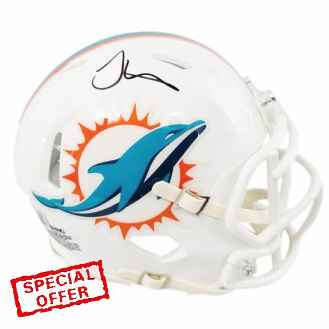Tyreek Hill Autographed Miami Dolphins Football Mini Helmet - Hand Signed & Beckett Authenticated