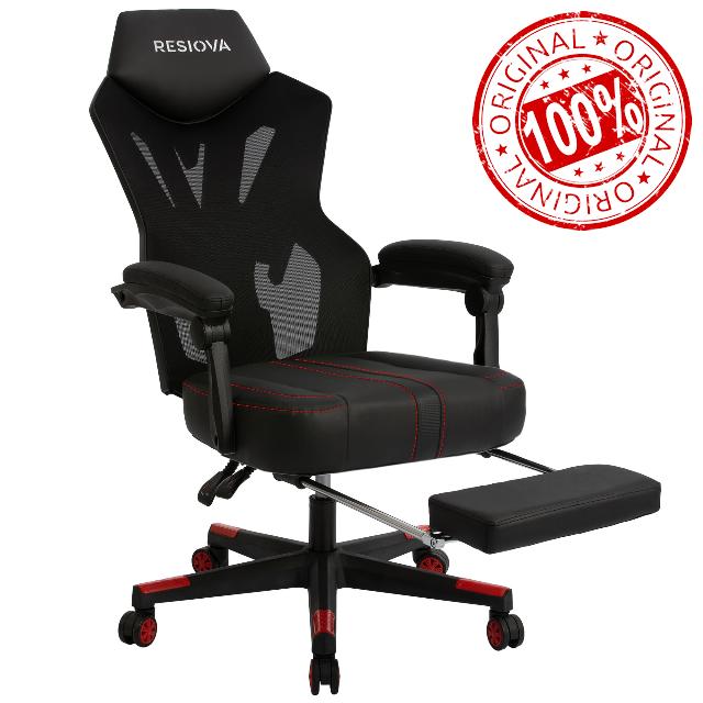 Ergonomic Gaming Chair with Footrest