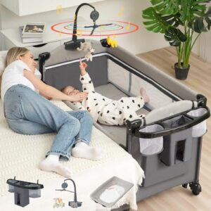Pack and Play Bassinet with Diaper Changer/Mattress/Music