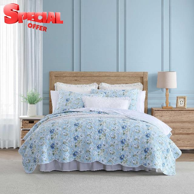 Laura Ashley - Quilt Set