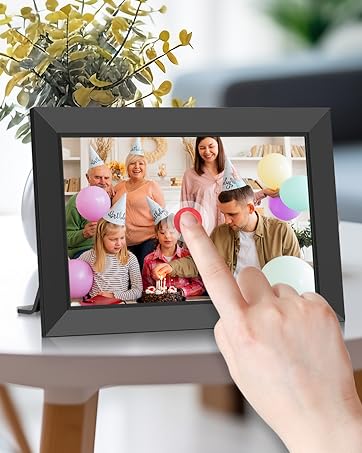 Frameo WiFi Digital Picture Frame