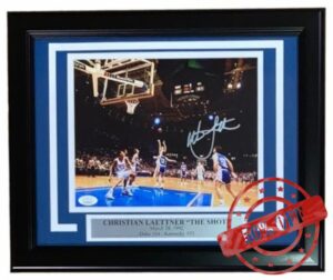 Christian Laettner Signed Framed 8x10 Duke The Shot Photo JSA ITP