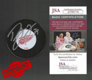 Dylan Larkin Signed Detroit Red Wings Vintage Logo Puck JSA COA - Autographed NHL Pucks