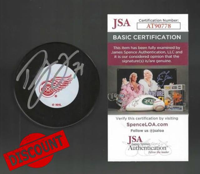 Dylan Larkin Signed Detroit Red Wings Vintage Logo Puck JSA COA - Autographed NHL Pucks