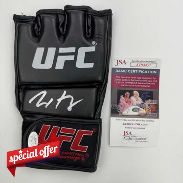 Autographed/Signed Max Holloway UFC MMA Black Fighting Glove JSA COA Auto