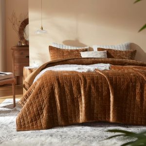 Lightweight Caramel Velvet Comforter Set with 2 Pillow Shams