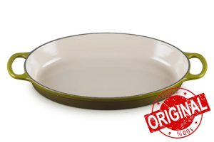 Le Creuset Enameled Cast Iron Signature Oval Baker