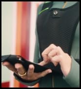 TIYA mens running vest phone holder