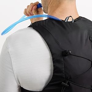 ROAM/ Hydration Vest Pack Running Unisex Female