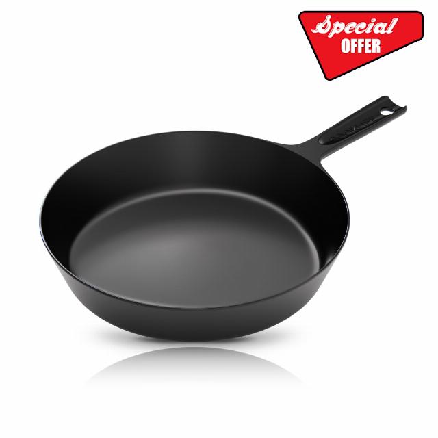 10.25 Inch Smooth Cast Iron Skillet - Dishwasher & Oven Safe Pre-Seasoned Cast Iron Pan - Cast Iron Frying Pan for Indoor & Outdoor Use