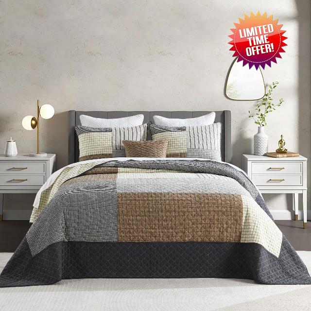 Oversized Quilt Bedspread 120"x120"
