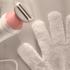 Shave your intimate areas of your body with the bikini trimmer