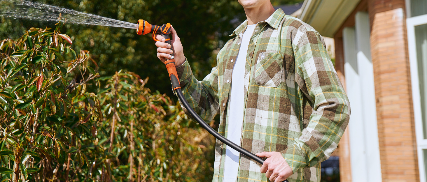 Hybrid garden hose