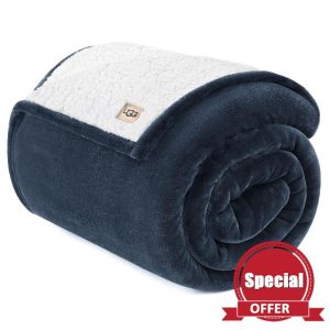 UGG Ariana Twin/Twin XL Blanket Fleece Fluffy Reversible Soft Fuzzy Bedding Plush Warm Oversized Bed Blanket Washable Bedroom Decor for Dorm Room Essential