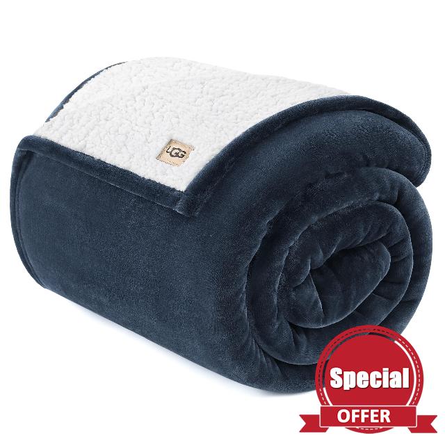 UGG Ariana Twin/Twin XL Blanket Fleece Fluffy Reversible Soft Fuzzy Bedding Plush Warm Oversized Bed Blanket Washable Bedroom Decor for Dorm Room Essential