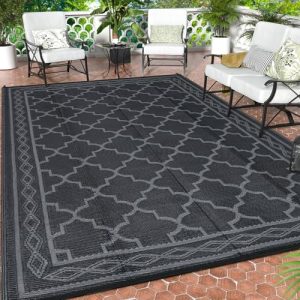 Modern Geometric Trellis Carpet