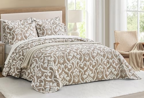 Jacquard Matelasse Floral Damask Design