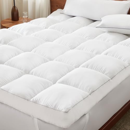 Filled with Breathable Memory Foam Pillow Topper