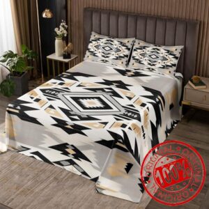jejeloiu Boho Aztec Bedspread King Size Wild West Coverlet Set Southwestern Ethnic Tribal Quilted Coverlet for All Season with 2 Pillowcases Boho Exotic Microfiber Lightweight