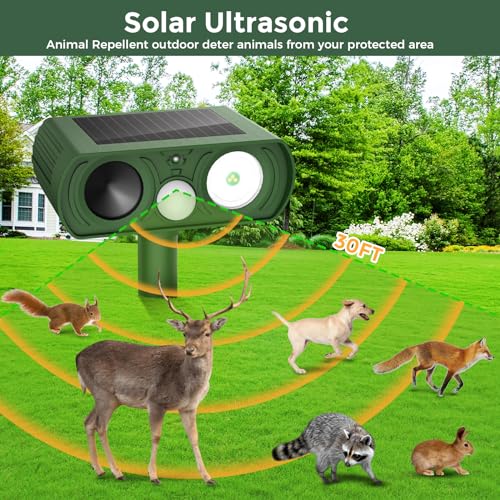 Keep Rodent Chipmunk Away Motion Detection with Flash Light for Yard Garden Law