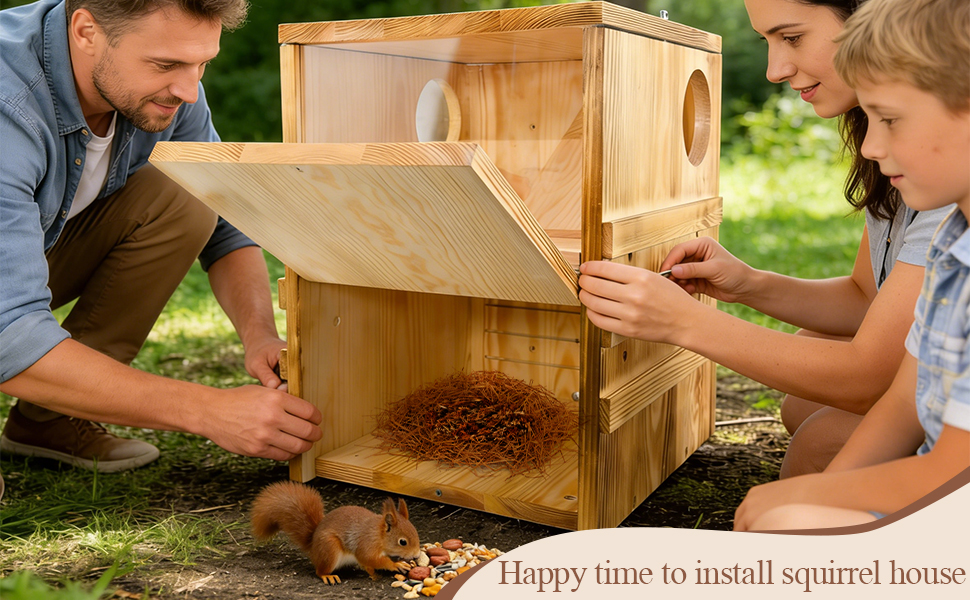 Ligeinct Large Outdoor 2-in-1 Squirrel House and Feeder