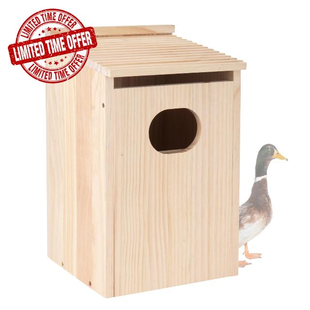 Cedar Wood Duck House for Outside