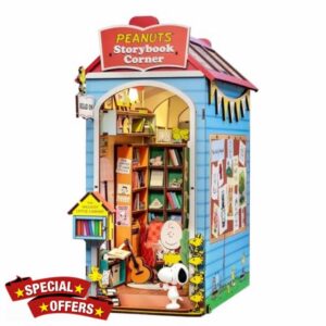 Peanuts Storybook Corner Book Nook Kit with Snoopy Figurine – Touch-Sensitive LED Light-Up House