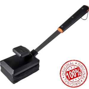 Traeger Grills BBQ Steam N' Clean Grill Brush – Bristle-Free Steam Cleaning Grill Brush for Hot Grates