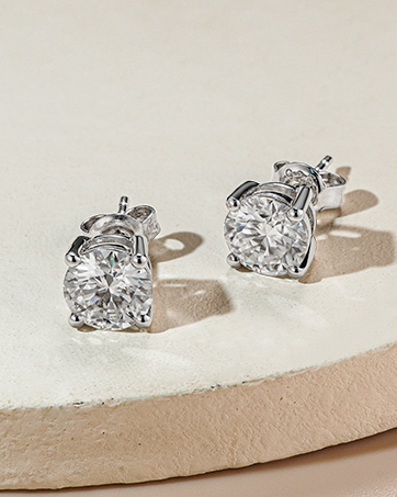 moissanite stud earrings
