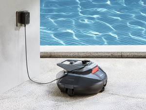 pool vacuum