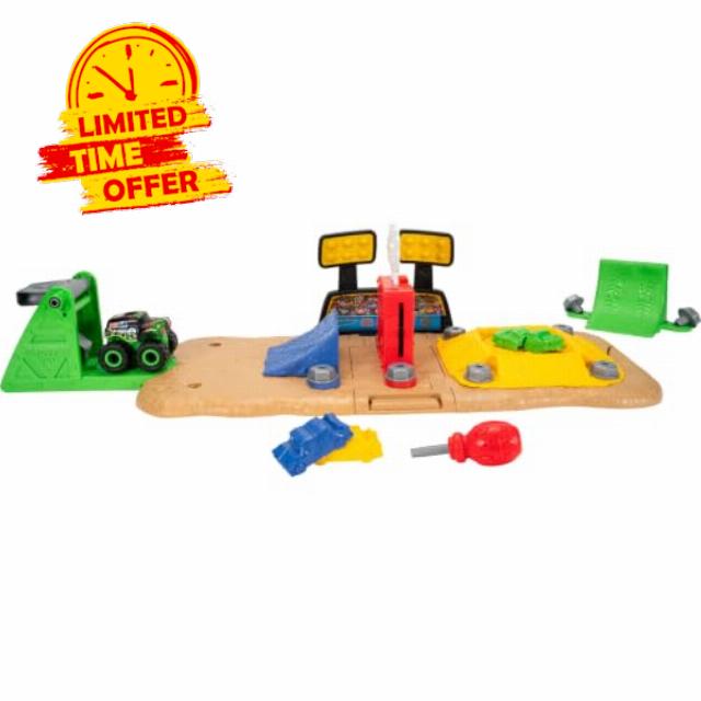 Monster Jam™ Monstruction Arena Playset - 30-Inch Buildable Playset with 37 Pieces Plus 3-Inch Buildable Vehicle with Screwdrive