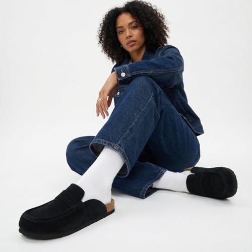 Comfortable Slip On Womens Shoes with Penny Strap Accent and Memory Foam Footbed