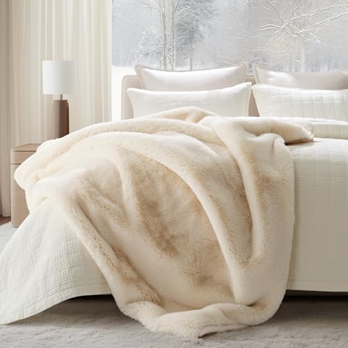 Fluffy Cozy Mink Blanket with Reversible Velvet