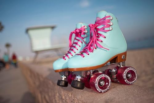 Precision-Fit Skate with High-Rebound Wheels