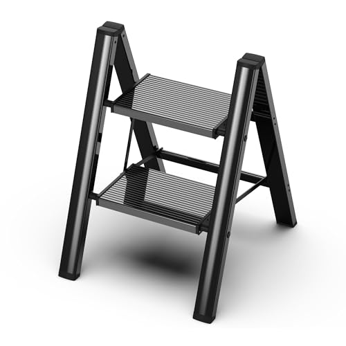 Folding Step Stool with Wider Pedal