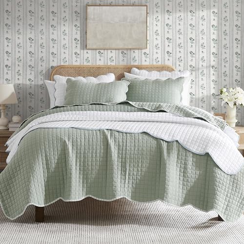 Seafoam Scalloped Farmhouse Country Rustic Lightweight Soft Coverlet for All Season