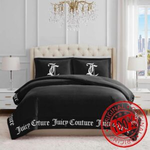 Juicy Couture - Comforter Set - Gothic Design Bedding - Twin/Twin XL - 2 Piece Set Includes (1) 90" x 68" Comforter and (1) 20" x 26" Sham - Wrinkle Resistant - Premium Bedroom Decor - Black