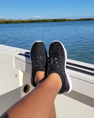 mens water shoes