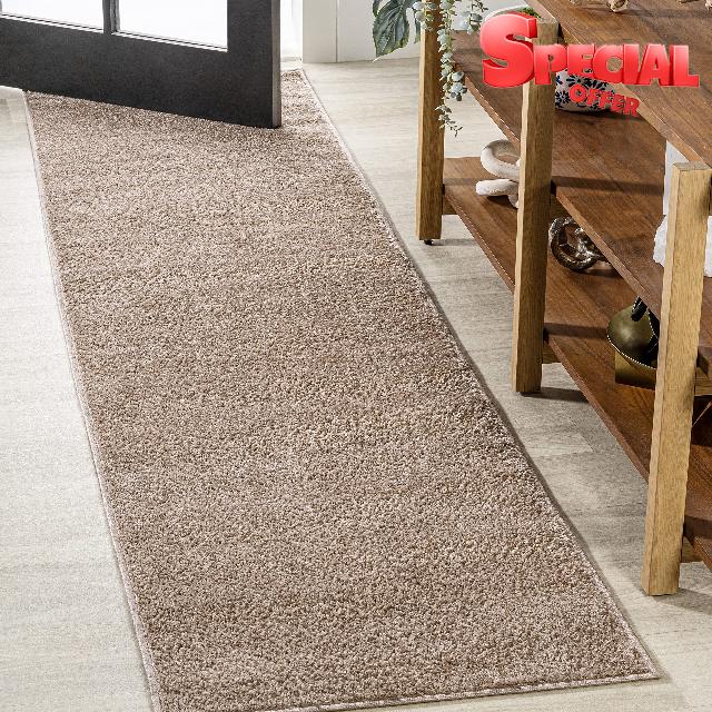 JONATHAN Y Haze Solid Low-Pile Beige Runner Rug 2x8