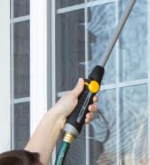 33" RelaxGrip 8-Pattern Pivoting Head Extension Watering Wand