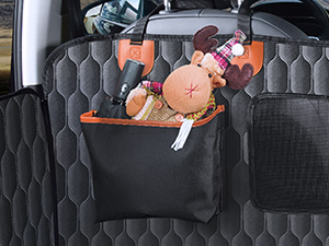 Extra Storage Pocket,take your dog’s beloved toy and go on a trip together