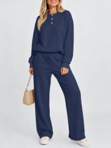 Comfy Airport Travel Clothes