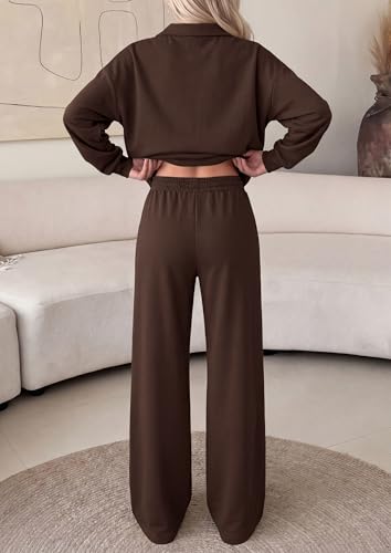 Comfy Airport Travel Outfit