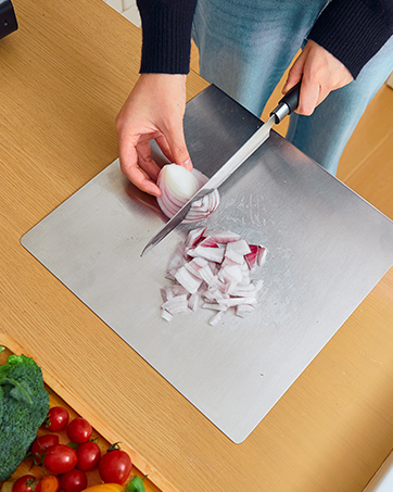 sakerplus cutting board